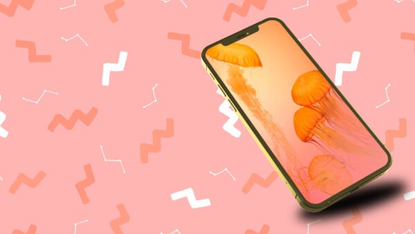 Free iphone mockup psd by snail motion